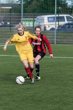 Bild 58 - B-Juniorinnen SG Weststeinburg/Bei - SV Fisia 03 : Ergebnis: 1:2